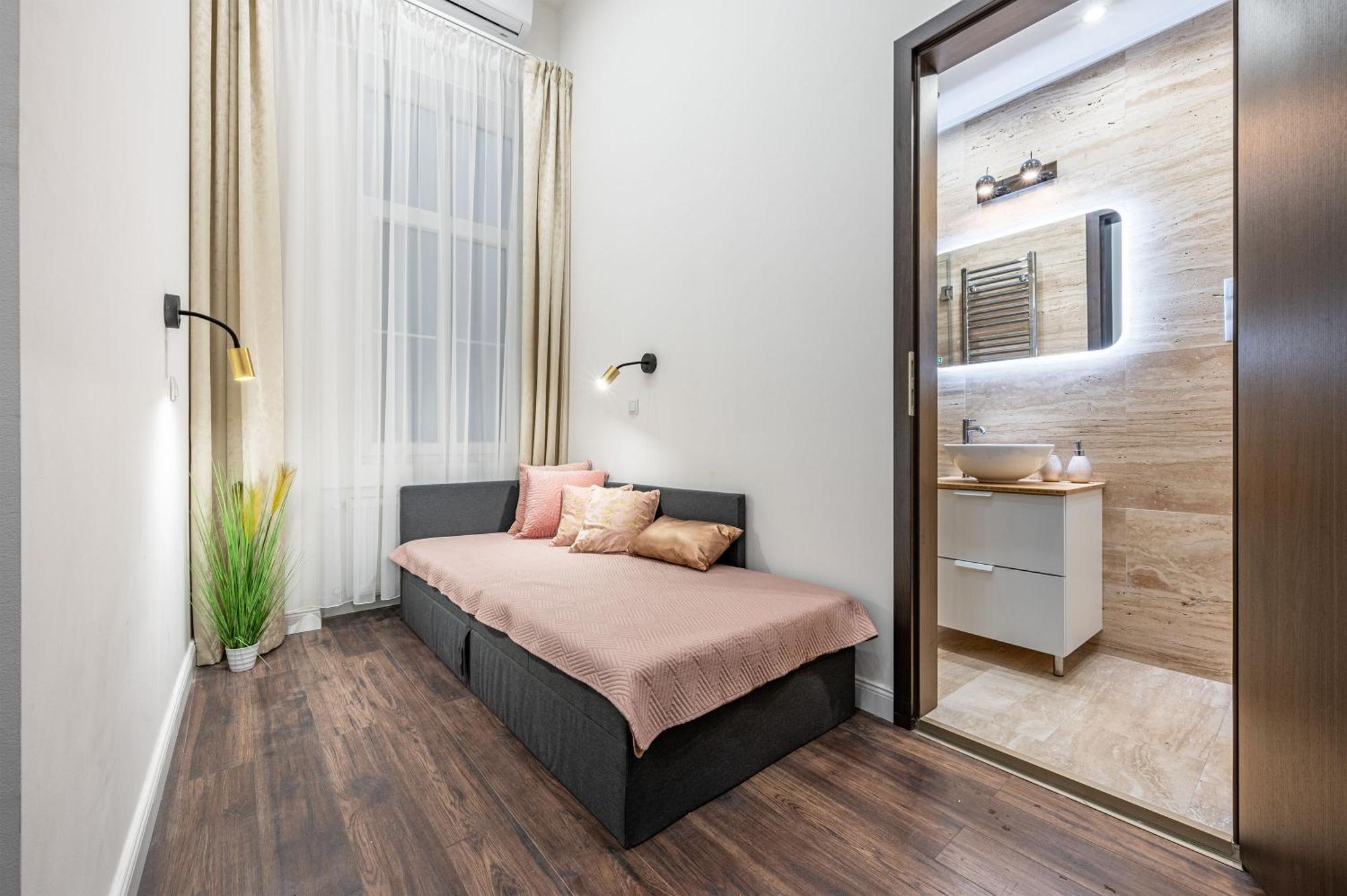 Elizabeth Apartment Deluxe บูดาเปสต์ ภายนอก รูปภาพ